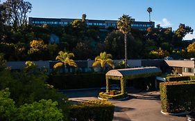 Luxe Sunset Boulevard Hotel